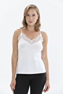 Shefame Kadın Modal Dantel Detaylı M Yakalı İp Askılı Body 241SV204