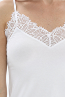 Shefame Kadın Modal Dantel Detaylı M Yakalı İp Askılı Body 241SV204