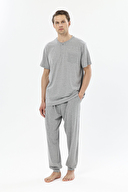 Finesuits Gri Çizgili Patlı Yaka Kısa Kollu Pijama Takımı 251E13SV