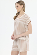 Shefame Kadın Natural Çizgi Desenli V Yaka Kısa Kollu Şort Takımı 251K07SV