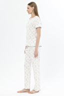 Shefame Kadın Ekru Floral Desenli Patlı Bisiklet Yaka Kısa Kollu Pijama Takımı 251K38SV