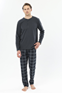 First Company Erkek Midi Yaka Yarım Düğmeli Uzun Kollu Pijama Takımı 251EP03KL