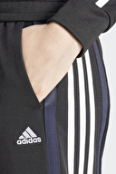 adidas Kadın Eşofman Takımı IX1106