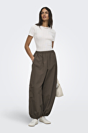 KAHVERENGİ KAHVERENGİ