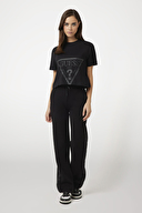 Guess Kadın Tişört V2YI06K8HM0