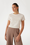 Guess Kadın Tişört V2YI07K8HM0