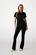 Guess Kadın Tişört V2YI07K8HM0