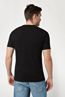 Guess Erkek Slim Fit Tişört M2YI24J1314