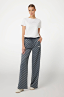 Guess Kadın Tişört V3BI11J1314