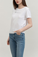 EA7 Kadın Tişört 7W000274AF12115