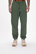 KOYU YEŞİL KOYU YEŞİL