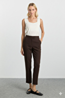 KAHVERENGİ KAHVERENGİ