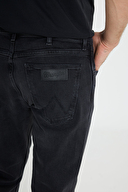 Wrangler Greensboro Erkek Kot Pantolon W15Q01358