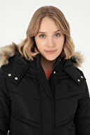 U.S. Polo Assn. Kadın Mont 1939803.VR046