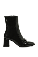 İnci Kadın Bot LAMU.R.Z