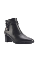 İnci Kadın Bot MOON.Z