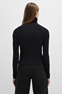 Mavi Kadın Kazak M1710790-900