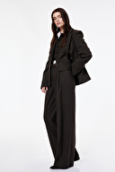 KAHVERENGİ KAHVERENGİ