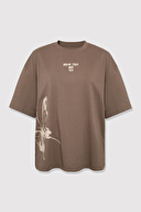 KAHVERENGİ KAHVERENGİ