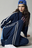 LACİVERT LACİVERT