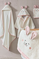 Cottons & Clouds Little Rabbit Nakışlı Kapüşonlu Bebek Bornozu 0 / 1 Yaş
