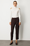 KAHVERENGİ KAHVERENGİ