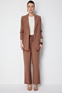 KAHVERENGİ KAHVERENGİ