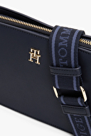 Tommy Hilfiger Kadın Çapraz Çanta AW0AW17229DW6
