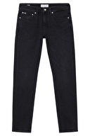 Calvin Klein Jeans Erkek Kot Pantolon J30J326532