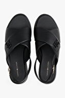 Tommy Hilfiger Kadın Hw Padded Leather Sandal Sandalet FW0FW08808BDS