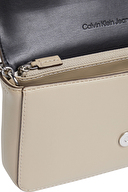 Calvin Klein Jeans Kadın Çanta K60K612375