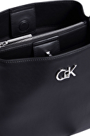 Calvin Klein Kadın Omuz Çantası K60K612803