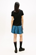 Tommy Jeans Kadın Tişört DW0DW21842