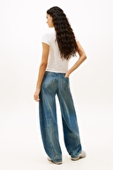 Tommy Jeans Kadın Tişört DW0DW21838