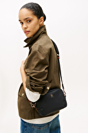 Tommy Hilfiger Kadın Çapraz Çanta AW0AW17704BDS