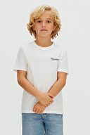 Calvin Klein Erkek Çocuk Tişört IB0IB02608