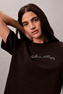 Calvin Klein Jeans Kadın Tişört LV047F820G