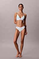 Calvin Klein Kadın Sütyen LV00QF84983Q5