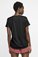 Nike Kadın Tişört 890353-010