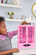 Barbie'nin Pembe Gardırobu GBK11