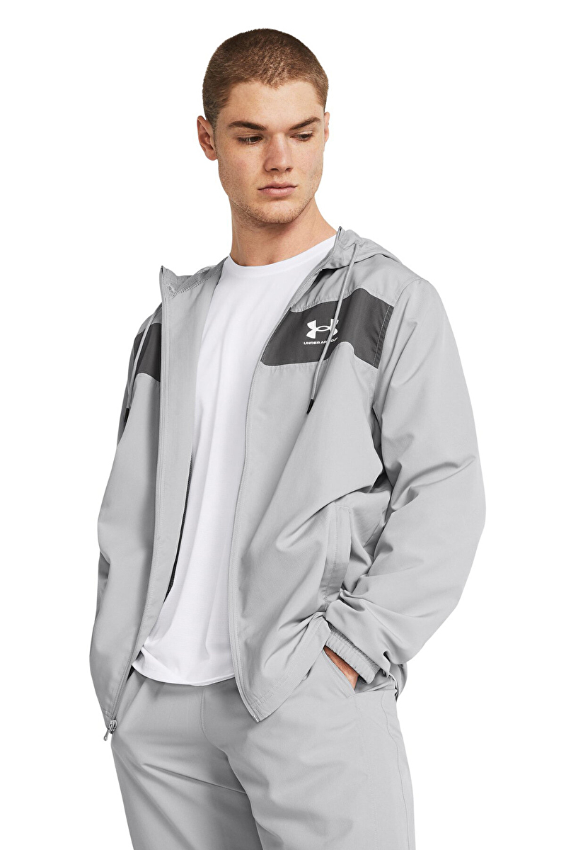 Under Armour Erkek Rüzgarlık 1361621-012