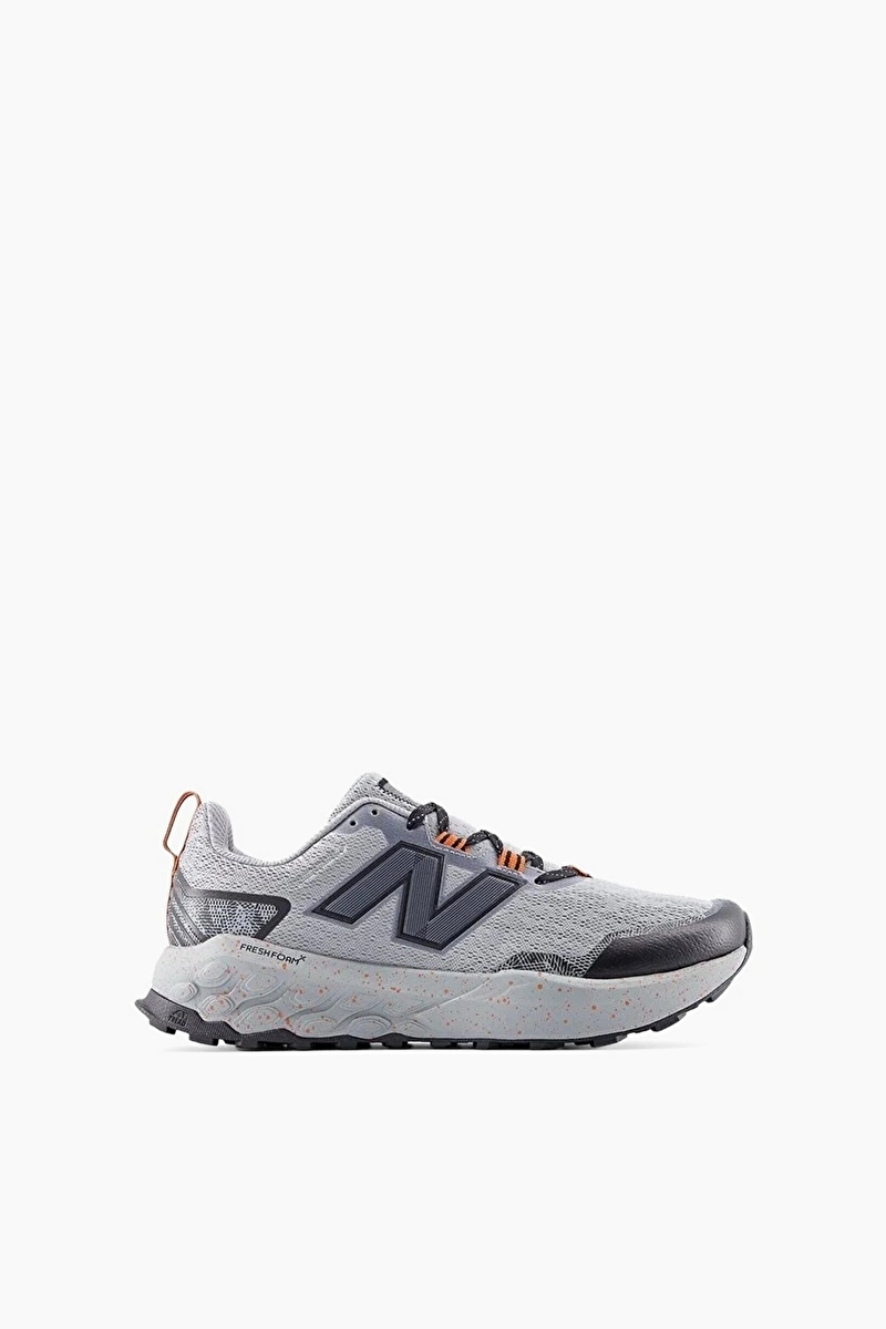 New Balance Erkek Ayakkabı MTGAROJ2