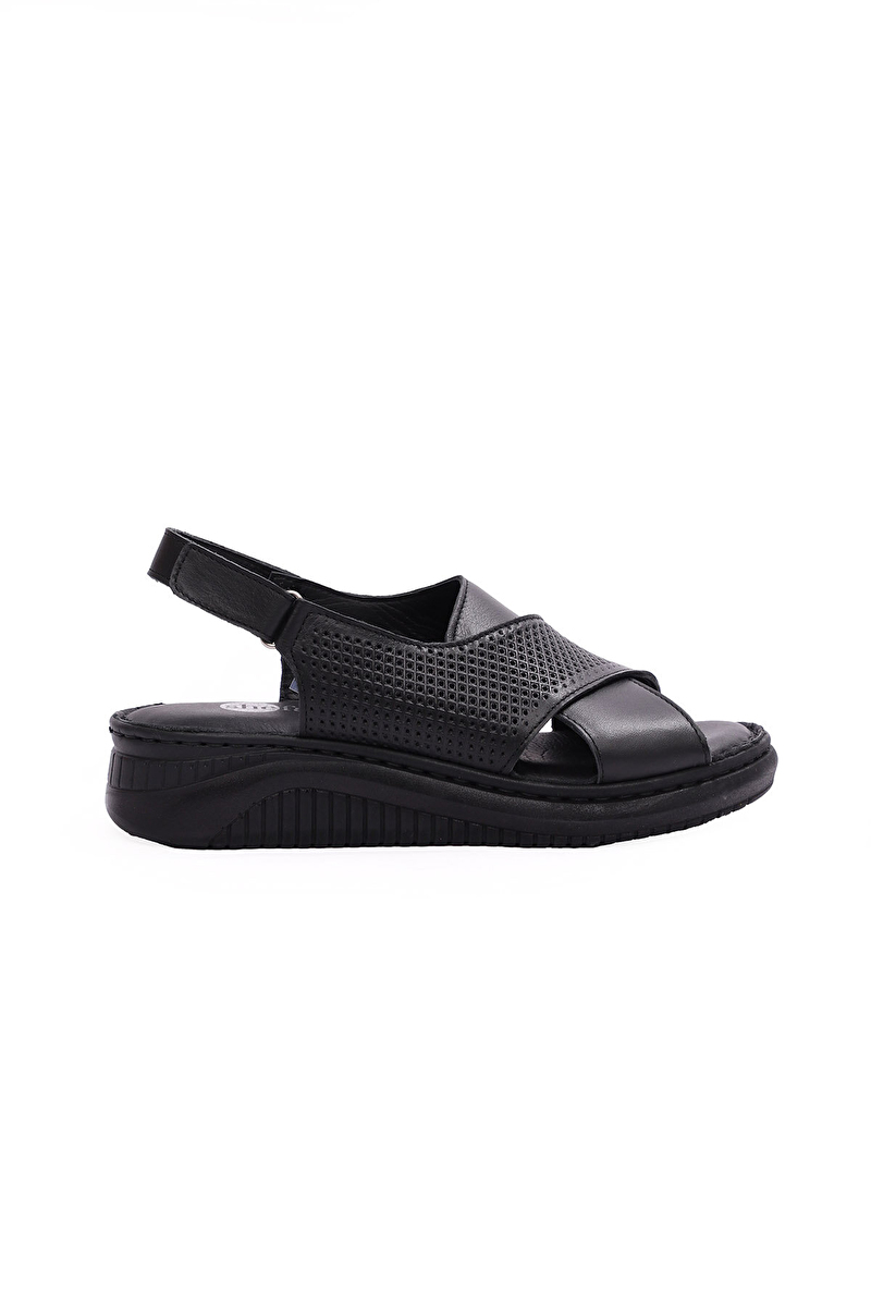 Shefame Kadın Sandalet 26YSF943522
