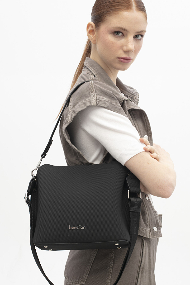 United Colors of Benetton Kadın Kol Çantası BNT_1823