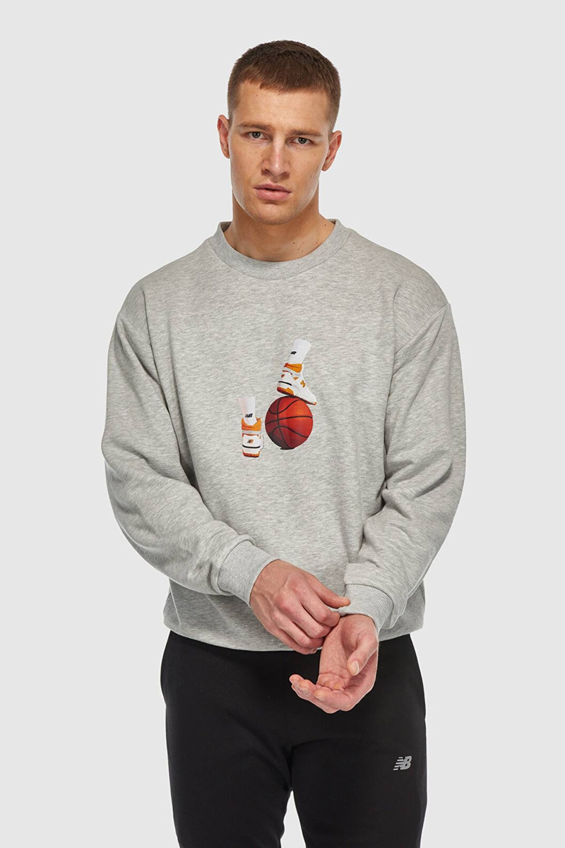 New Balance Erkek Sweatshirt MNC3411-AG