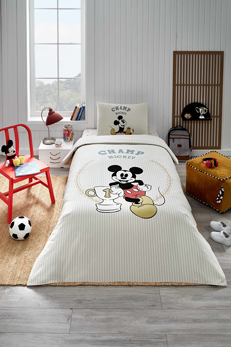 Özdilek Mickey Mouse Champ Tek Kişilik Disney Lisanslı Lastikli Çarşaf Çocuk Pike Takımı