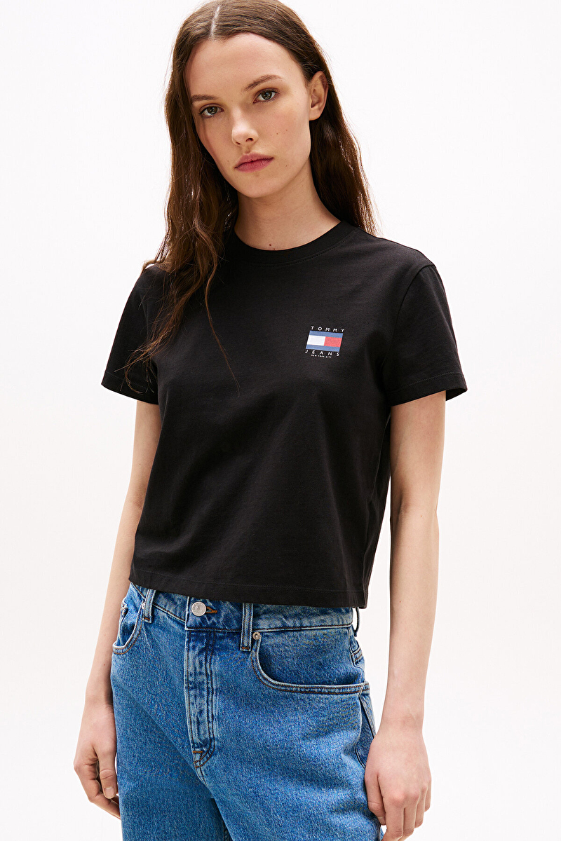Tommy Jeans Kadın Tişört DW0DW21423