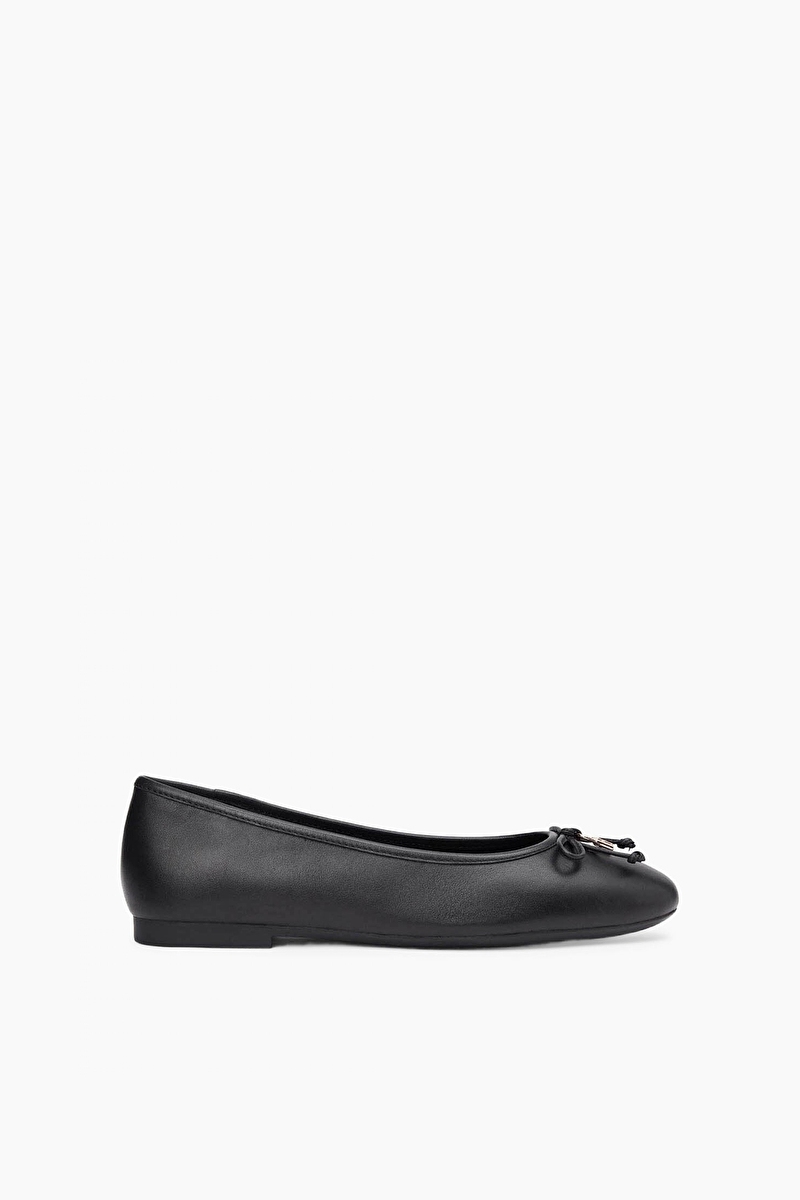 Tommy Hilfiger Kadın Smooth Lthr Ballet Ayakkabı FW0FW09006BDS