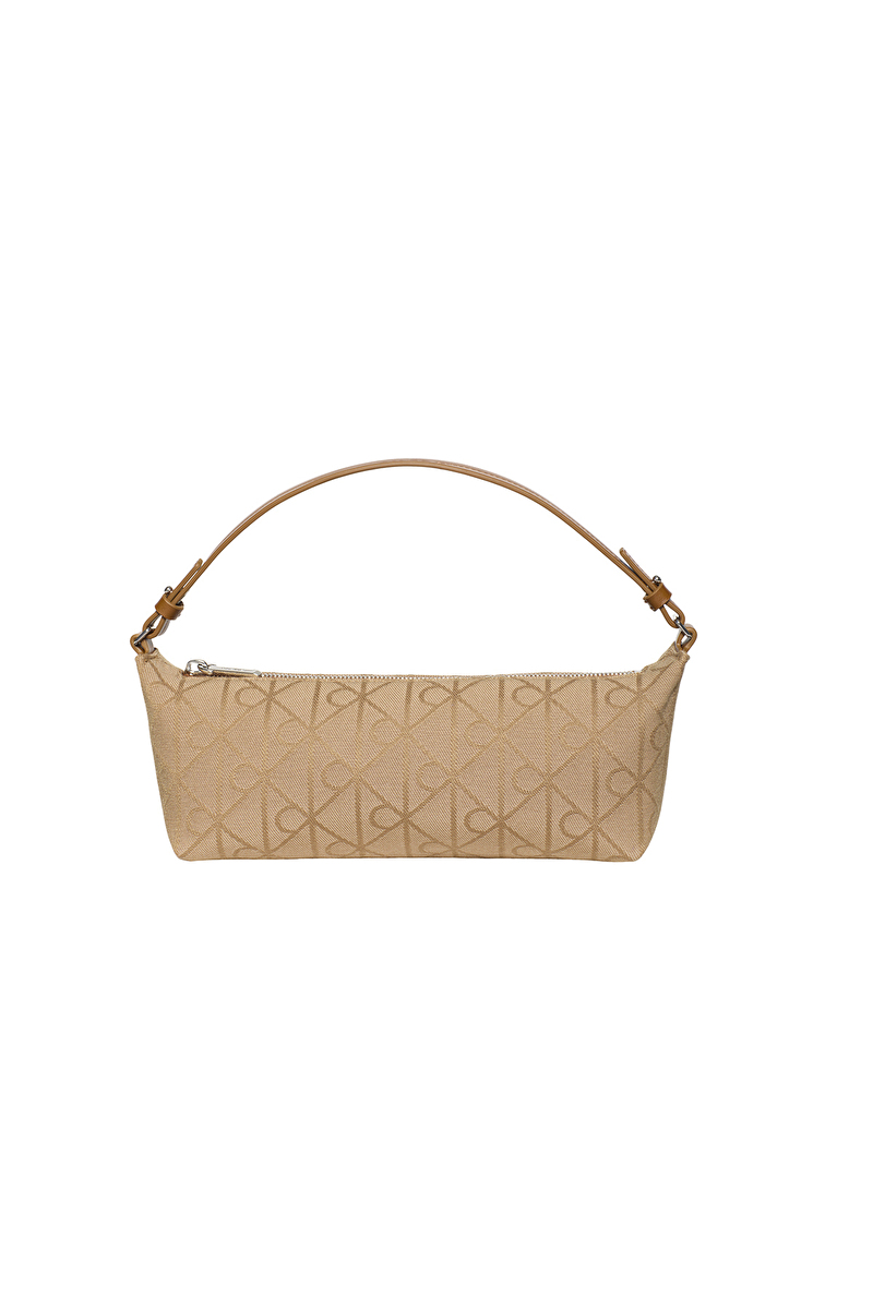 Calvin Klein Kadın Çanta LV04F3634G8DZ