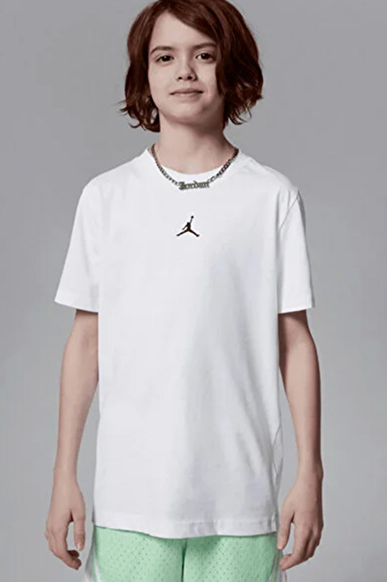 Nike Erkek Çocuk Tişört 95D618 Nike Erkek Çocuk Tişört 95D618